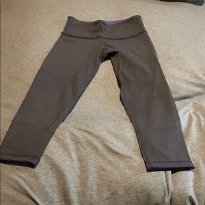 Lululemon reversible wunder under crop leggings